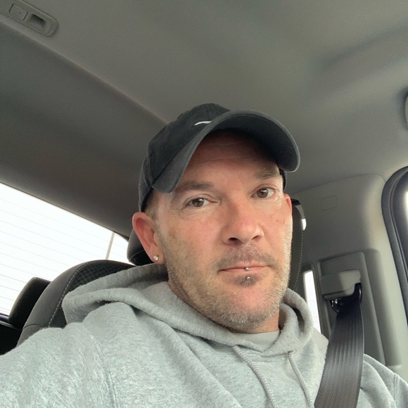 Free to a good home!! ๐ - Picture 1 of 5